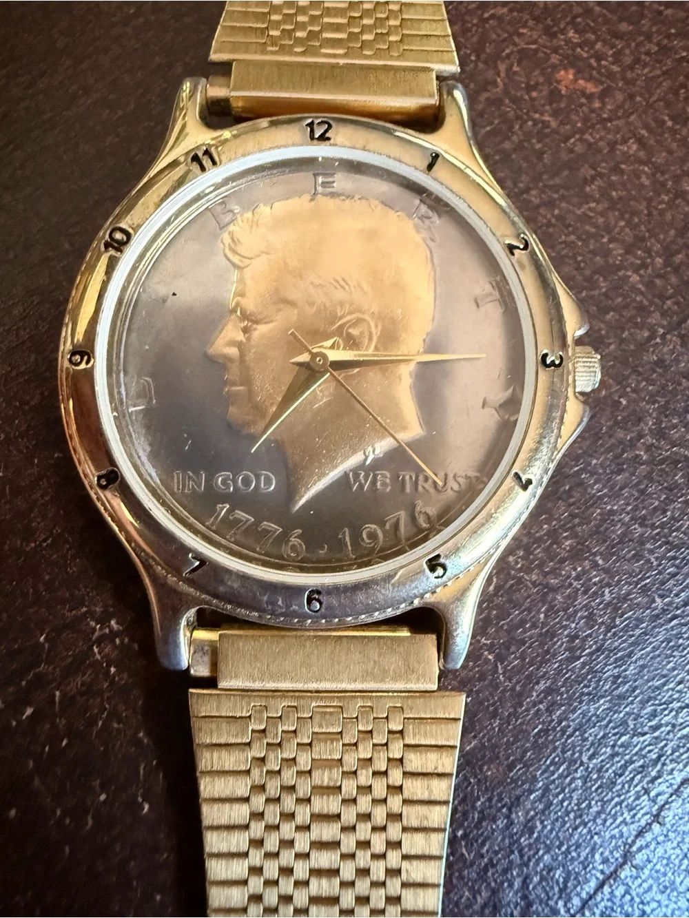 Gold-Tone Mesh Band Watch - JFK 1976 Men's Watch